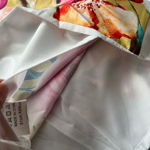 2 NEW Pillow Cases Slip Pillowcase 20inX27in 2 Pack Standard Queen Floral Flower - Picture 6 of 12